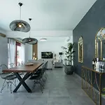 Villa Sundalucky